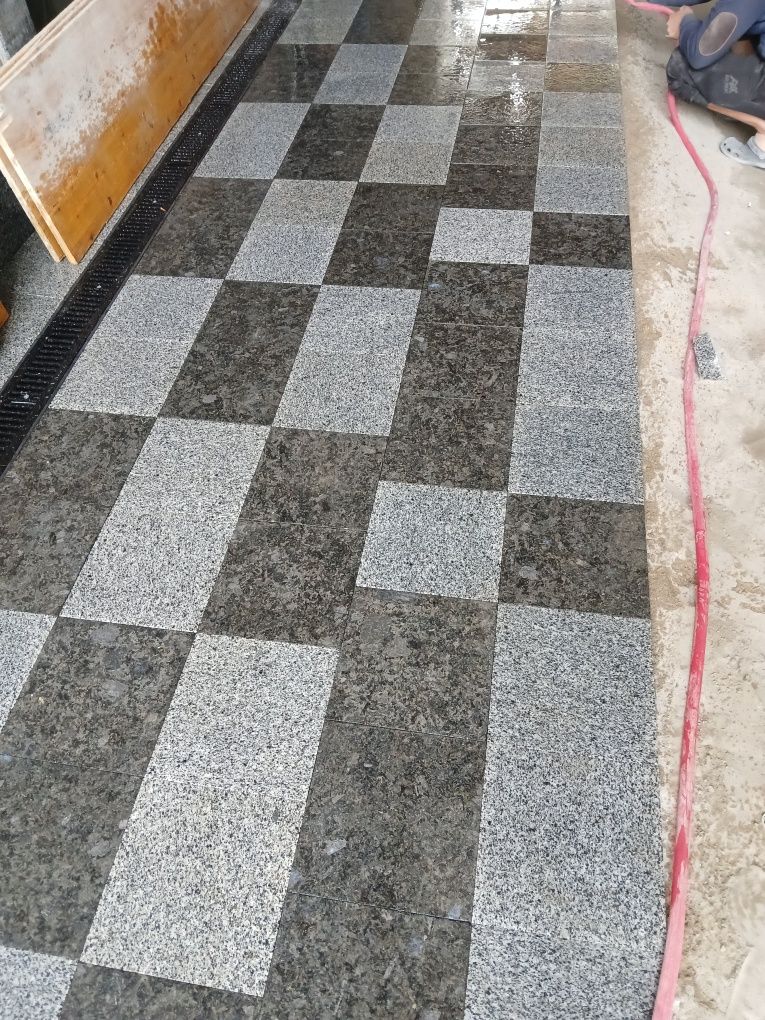 Укладка тротуарной плитки