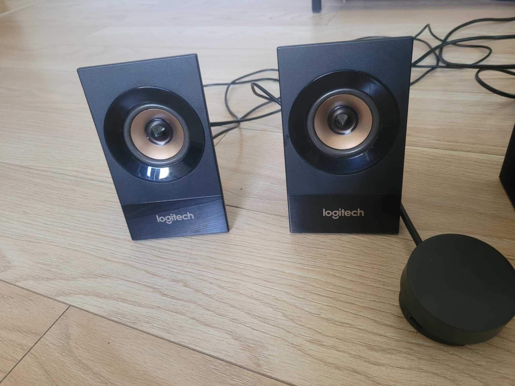 Głośniki Logitech Z533 Multimedia Speaker System