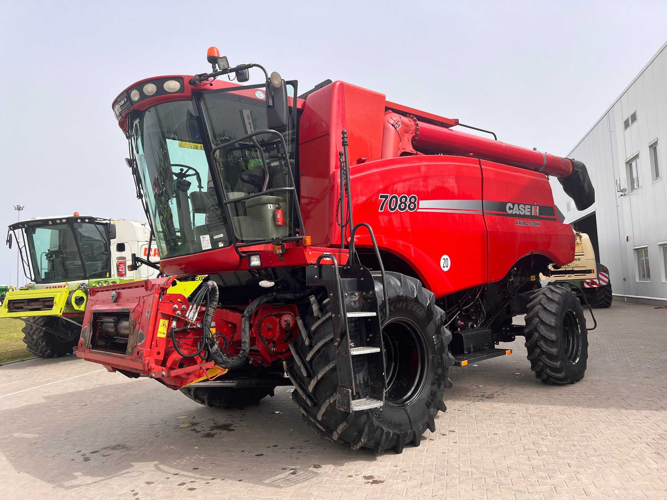 Зернозбиральний комбайн Case IH 7088 2009 рік