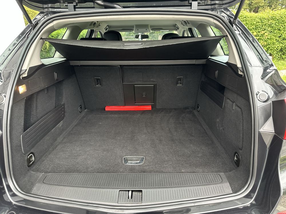 Opel Astra Sporsts Tourer 1.4 T Benzyna