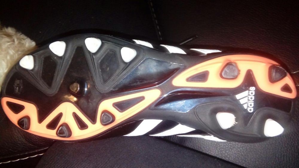 Korki firmy Adidas-jak nowe