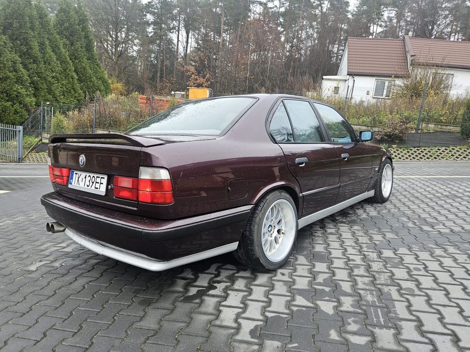 Bmw e34 540iA v8. Mtechnic sporty rolety telefon szyte tunele