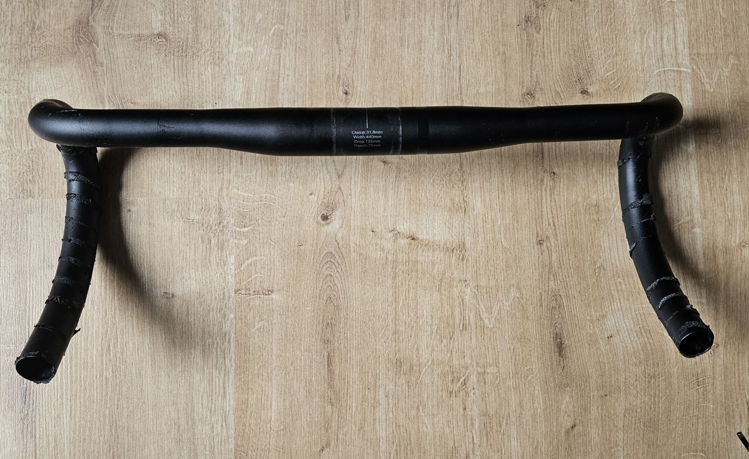 Kierownica szosowa Giant Contact 440 mm