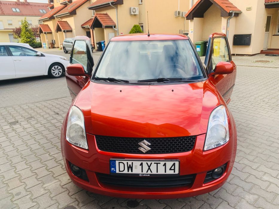 Sprzedam niezawodny suzuki Swift z polskiego salonu