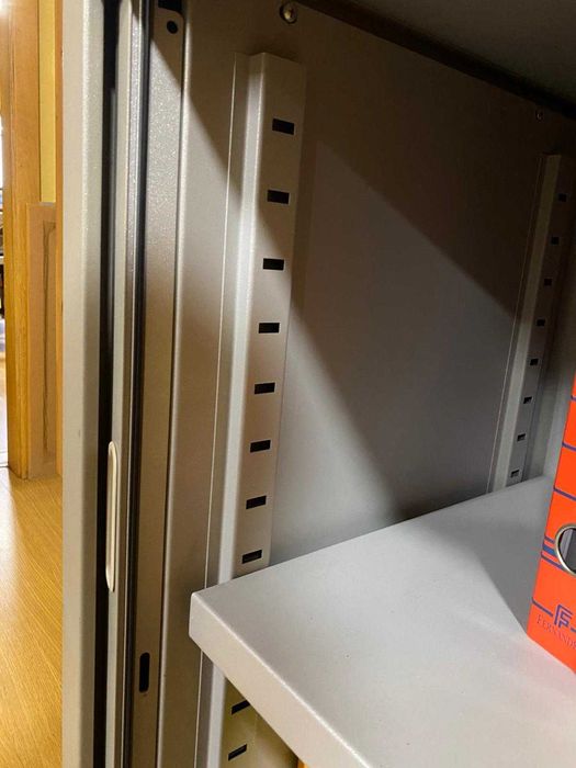 Armários de Escritório com Portas de Correr