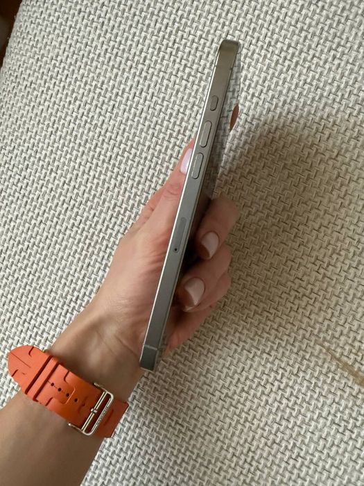 Iphone 15 pro max 256 gb 94% батарея