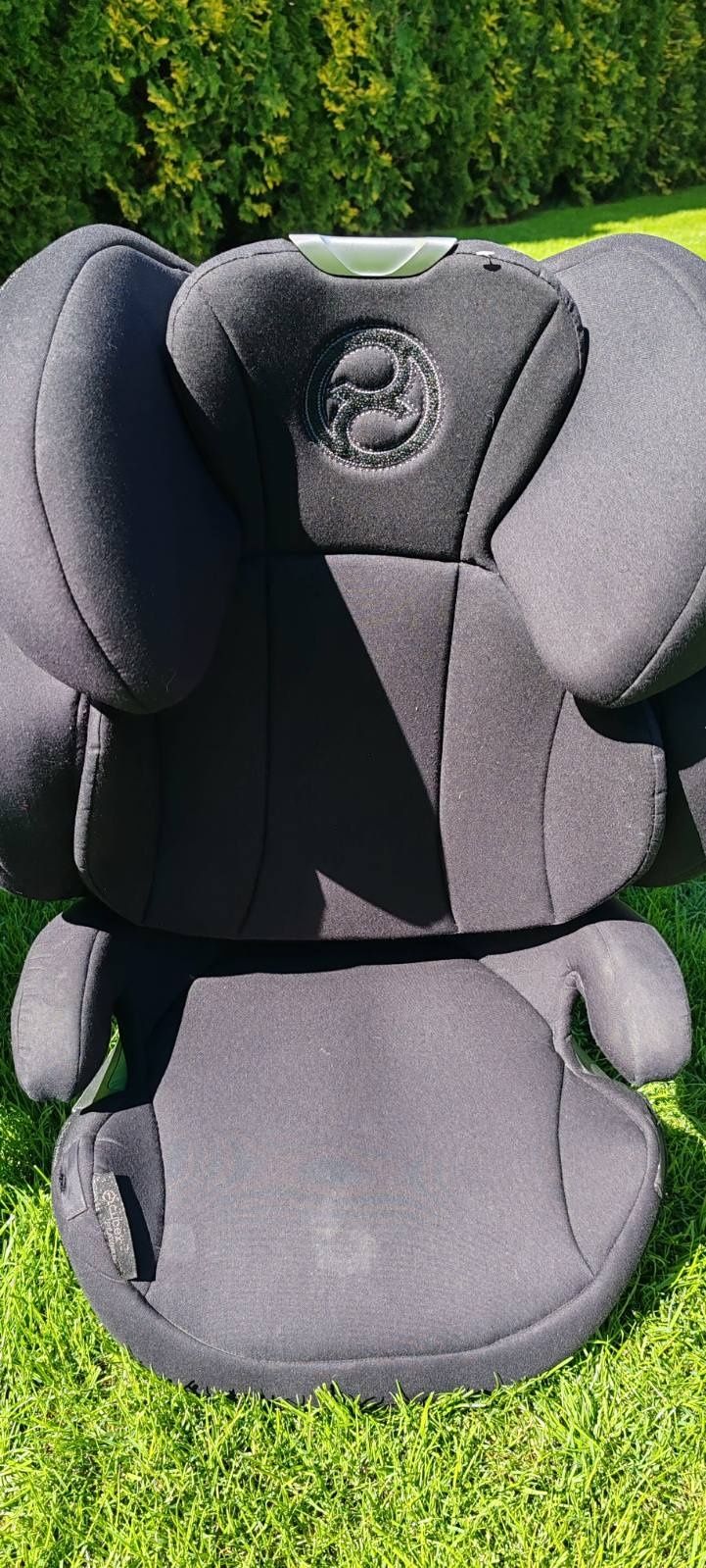 Fotelik dziecięcy cybex solusion z i-fix deep black