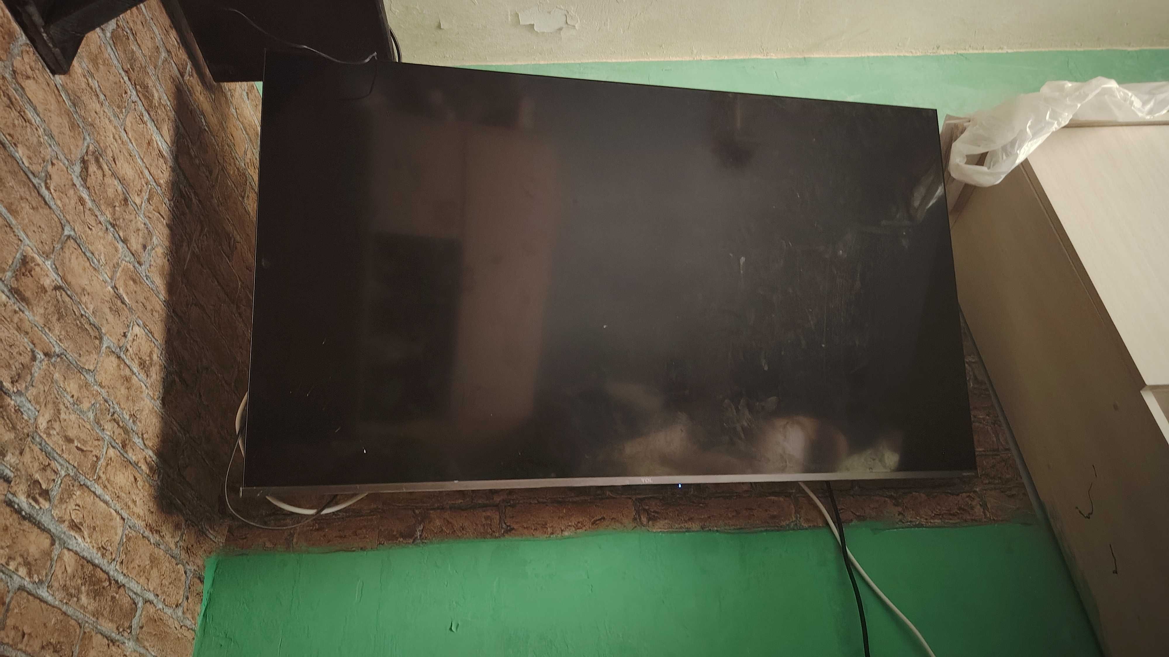 Tcl c735 w bardzo dobrym stanie oceniam na 90%