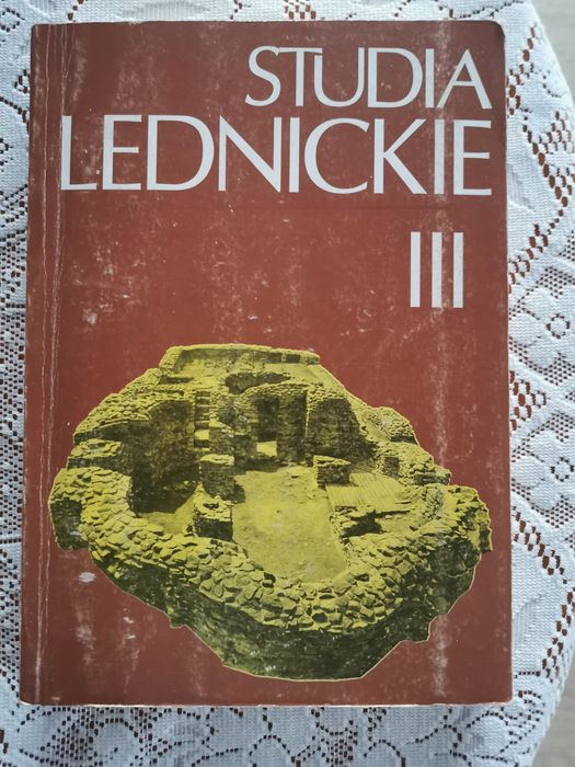 Studia Lednickie III