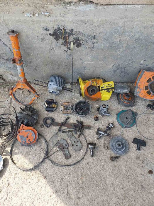 Продам запчасти до бензопили Урал