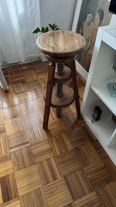 Banco alto ajustavel em altura