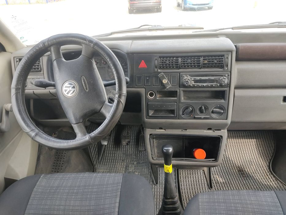 Volkswagen T4 пасажирський вантажопасажир