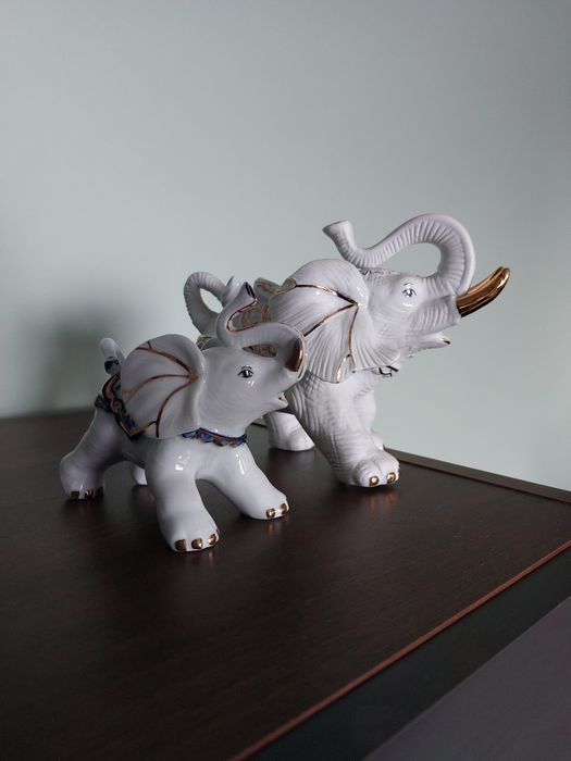 2 słoniki ceramiczne, pozłacane