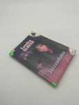 Skrzywdzona Sandra Glover A77203