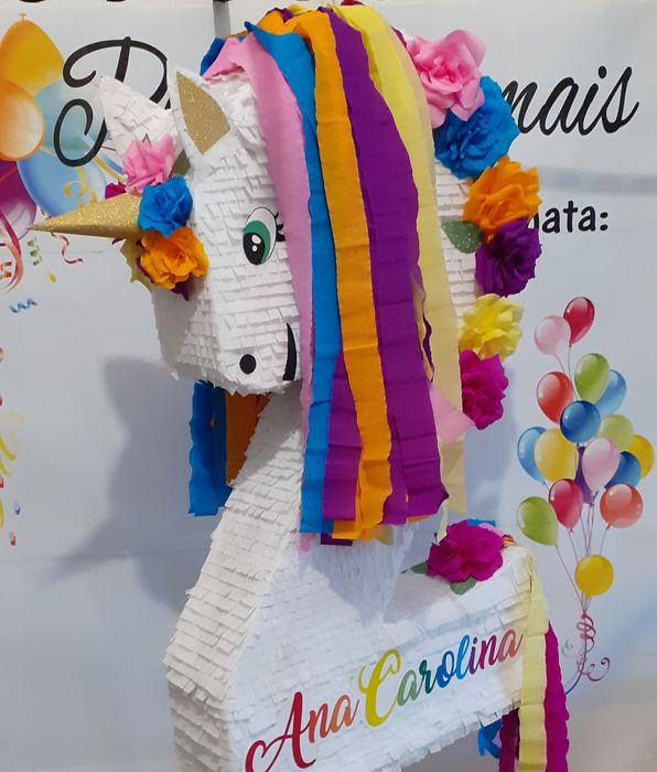 Pinhatas gigantes para bater o puxar.