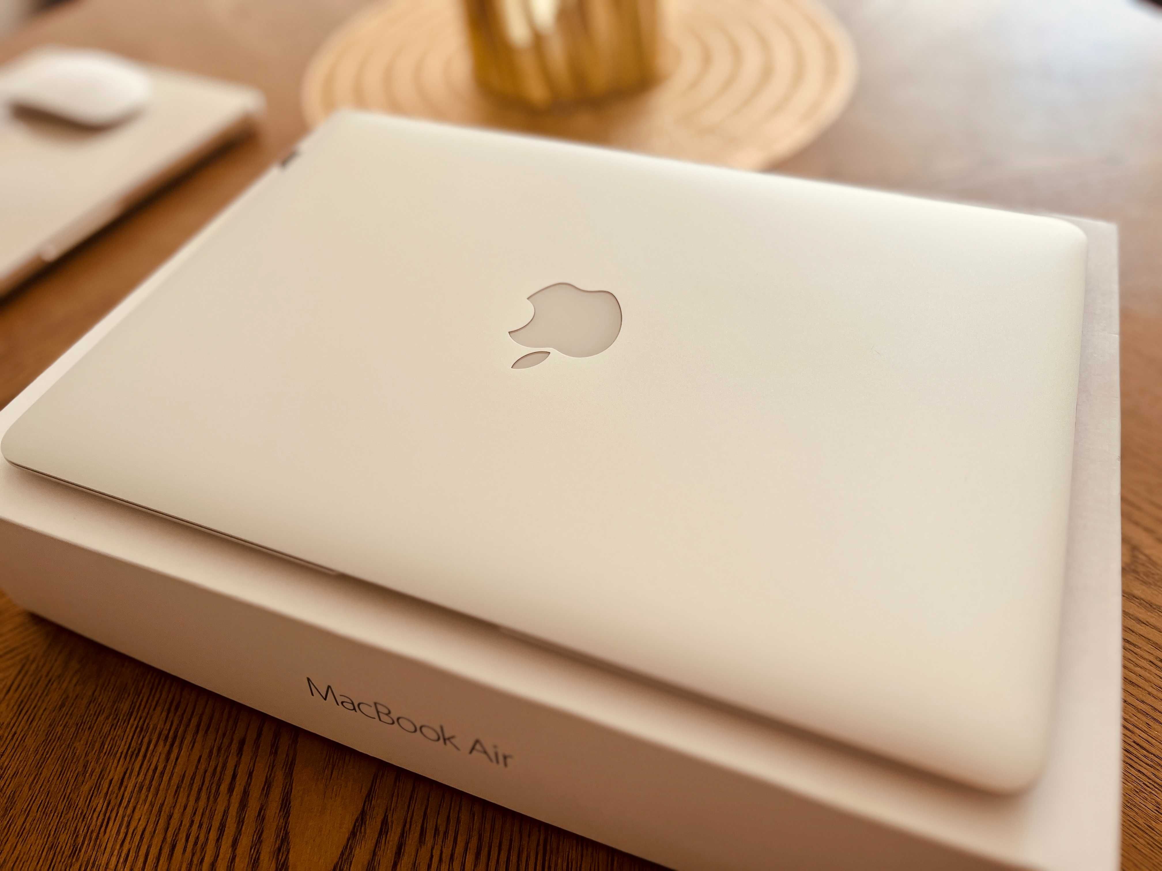 MacBook Air 13 A1466