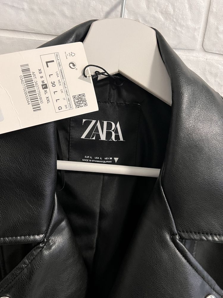 Шкіряна куртка косуха  Zara  розмір L бомпер курточка кожана