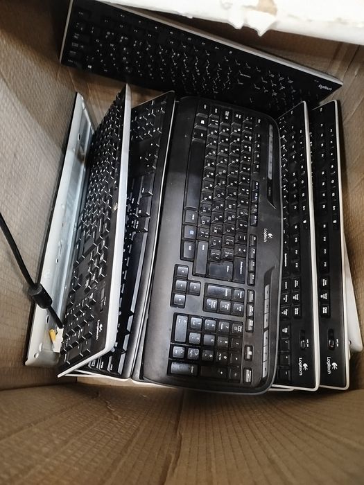 Клавіатура бу стан на 3