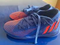 Buty dziecięce Adidas halówki do piłki nożnej, rozmiar 31,5