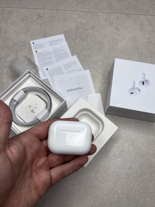 Навушники AirPods Pro 2 (2025 generation) / Беспроводные наушники