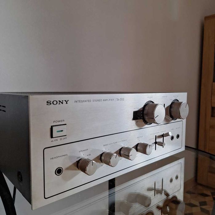 Sony TA-2650 – klasyczny wzmacniacz stereo z lat 70.