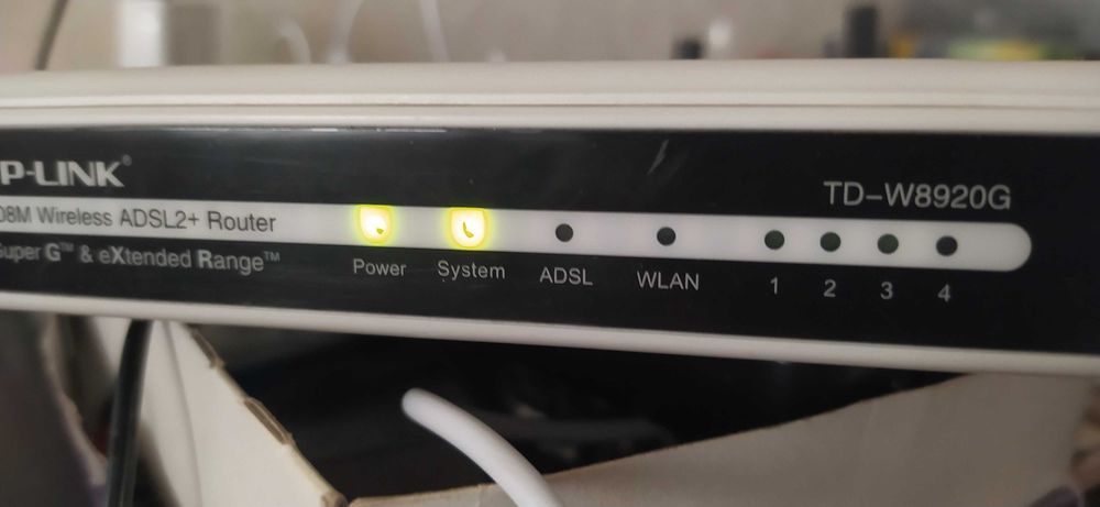 Модем роутер TP-LINK ADSL2 WiFi модель TD-W8920G 108М съёмная антенна