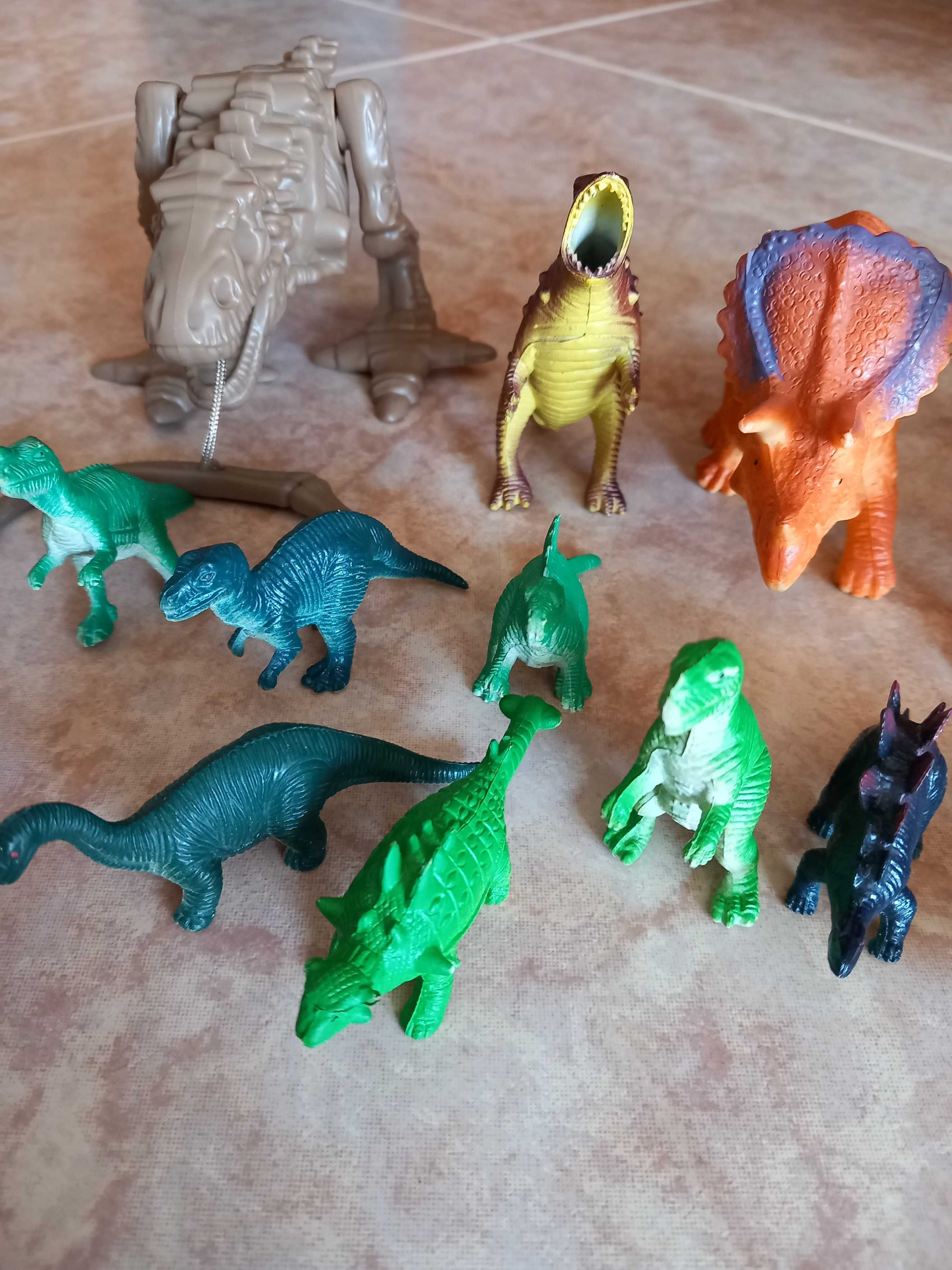 Conjunto de dinossauros