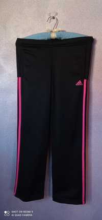 Spodnie dresowe adidas 140 cm  9-10 lat