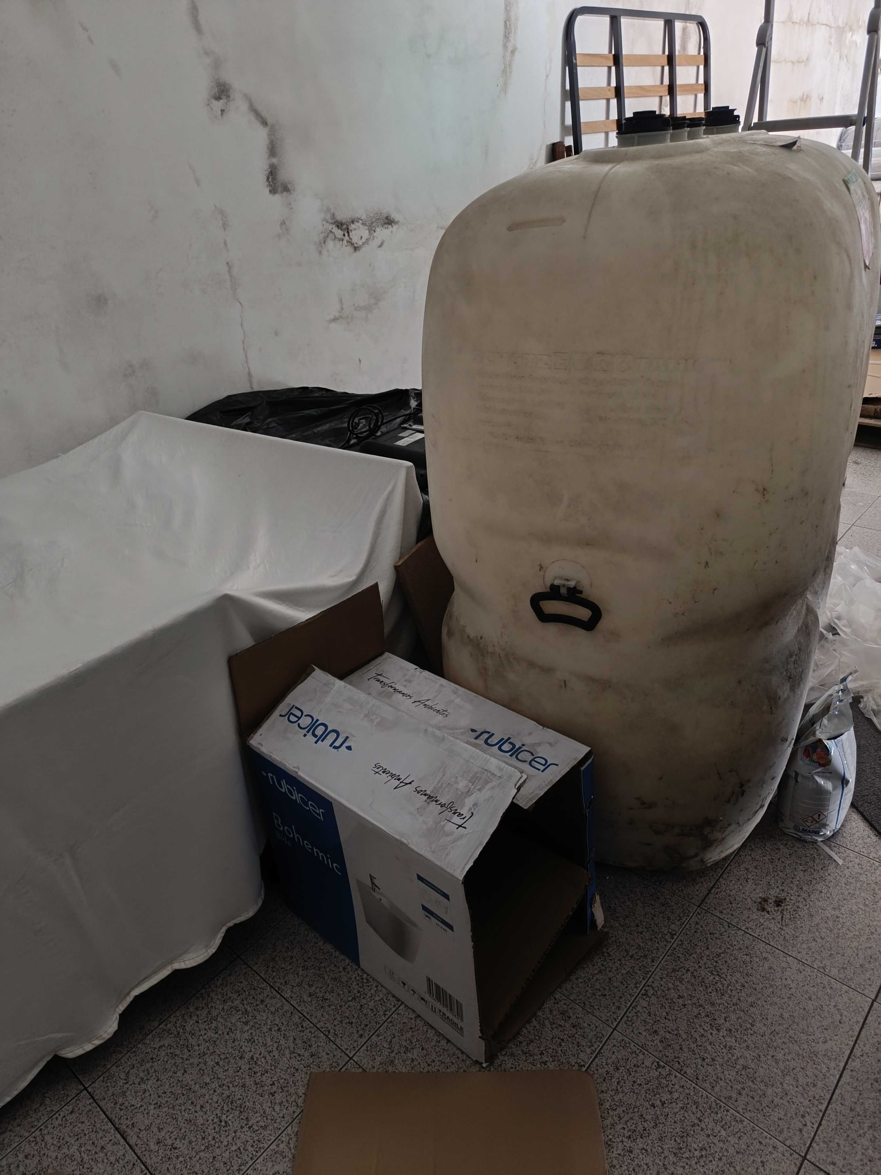 Depósito de combustível 1000L Schutz Eurotank