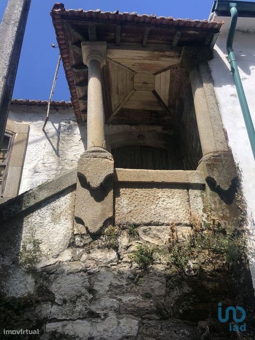 Casa de aldeia T3 em Louredo e Fornelos de 280,00 m2