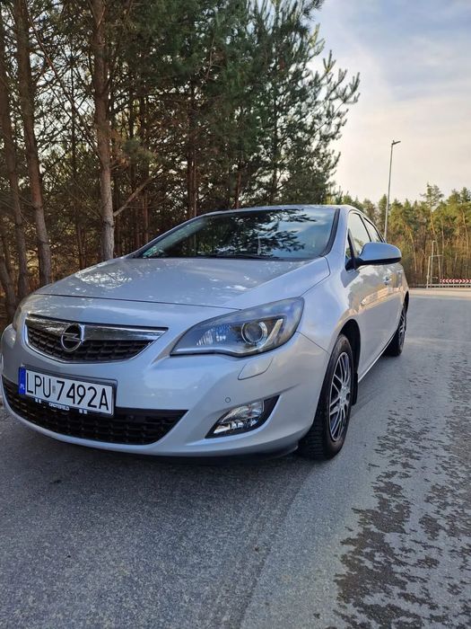 Opel Astra Sprzedam Opel Astra J
