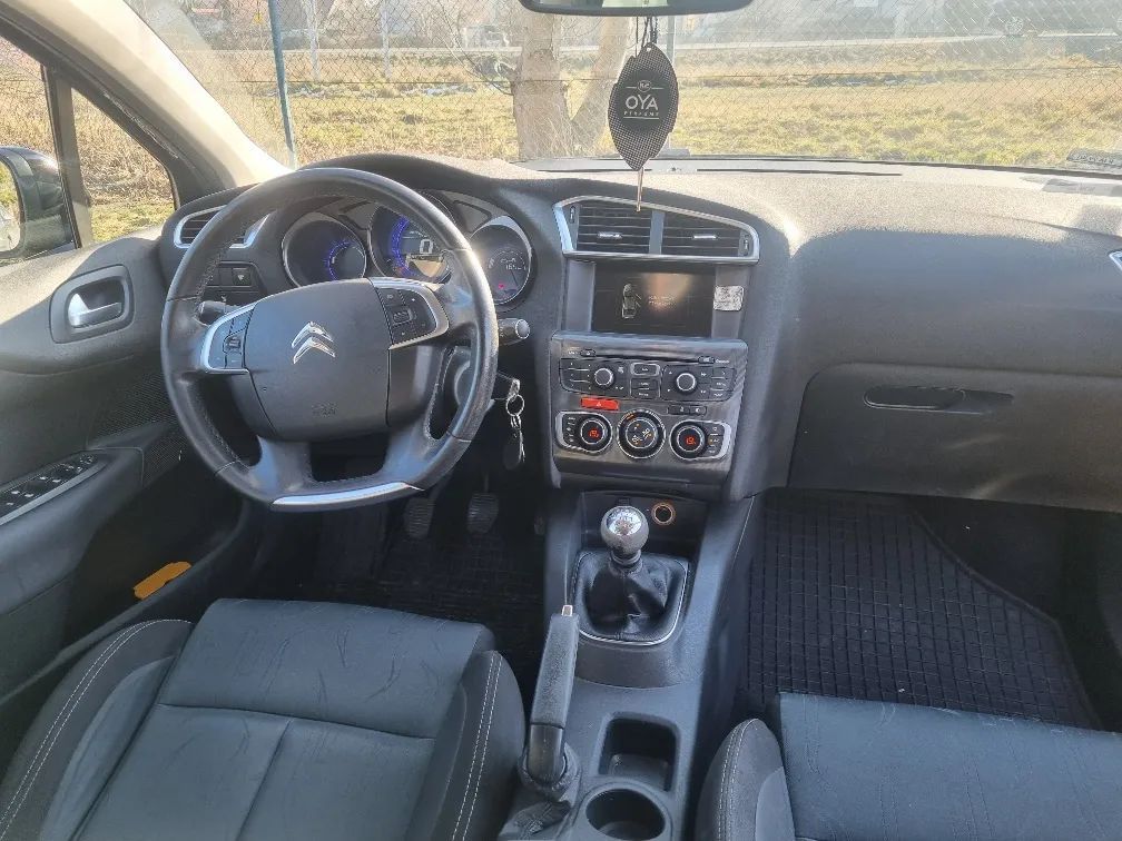Citroën C4 1.6 HDI-115 KM /Bogata Wersja/ Nawigacja/ Ładny