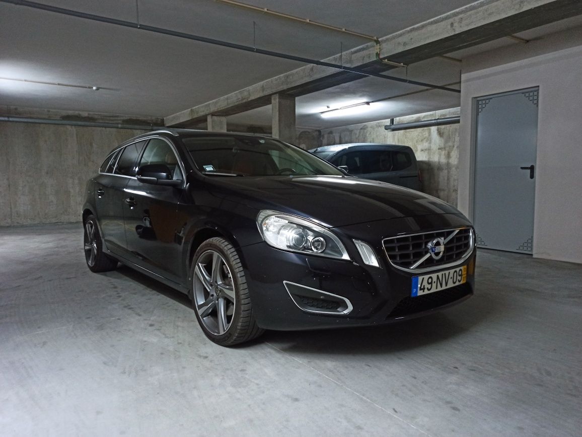 Volvo V60 D4 Momentum