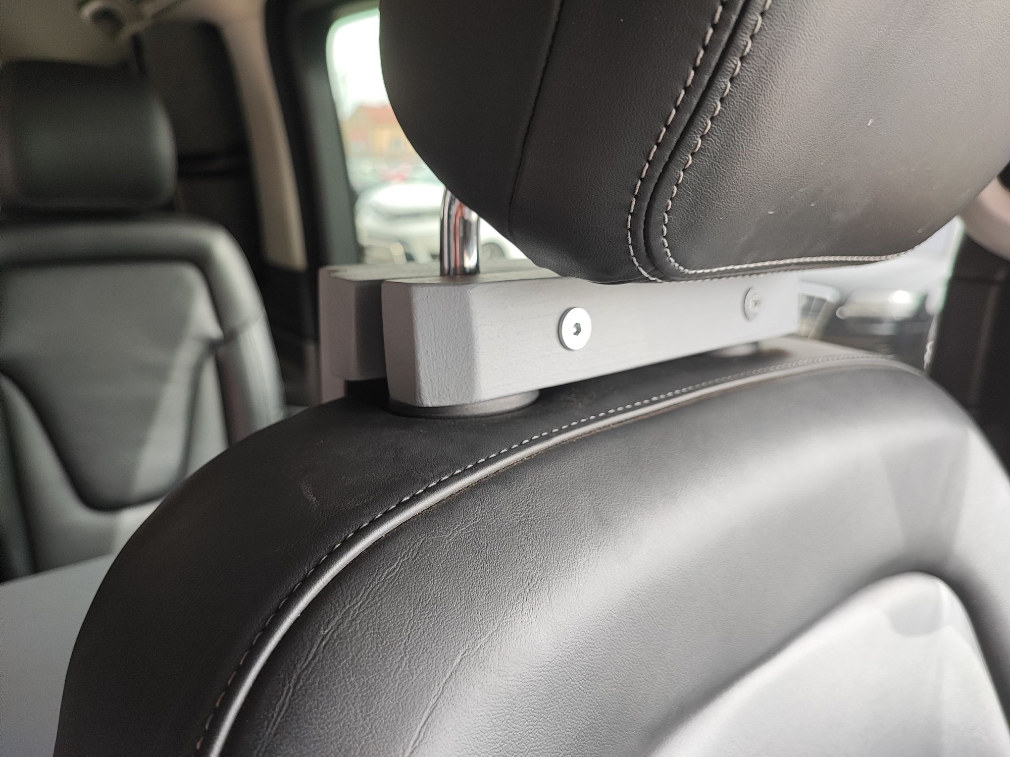 Stolik do auta Mercedes Vito V-klasa kamper camping