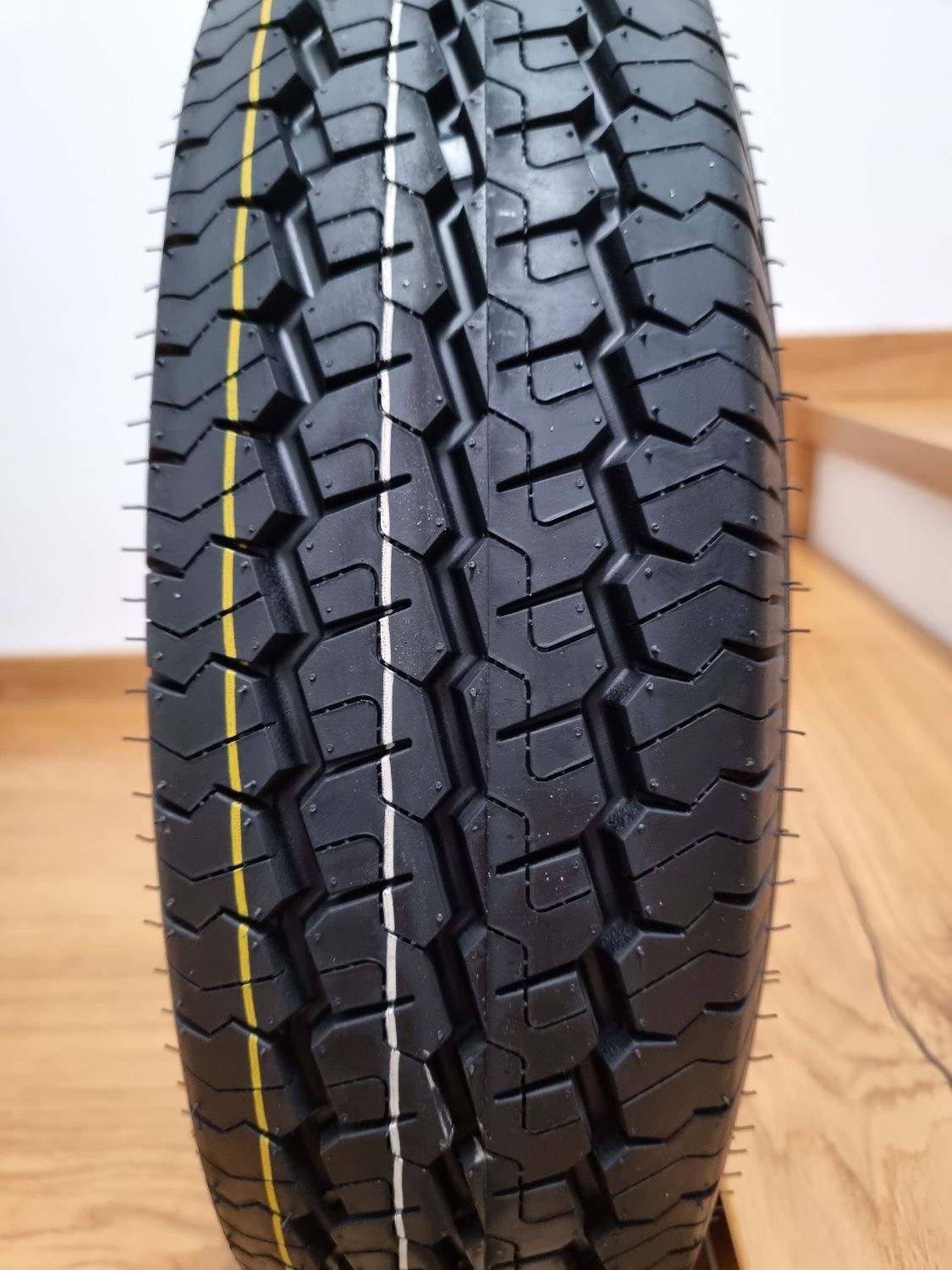 175R13C Opona dostawcza * Przyczepa * Laweta * NOWE * Wzmacniane