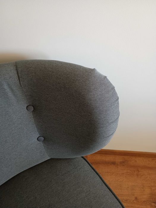 Szary fotel uszak Ikea GUBBO