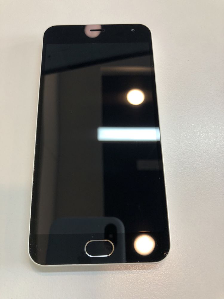 Продам Meizu m2 16 Gb