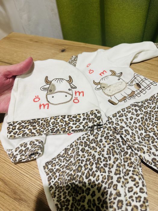 Чоловічок з шапочкою на новонародженого 56 розмір Blue Armi