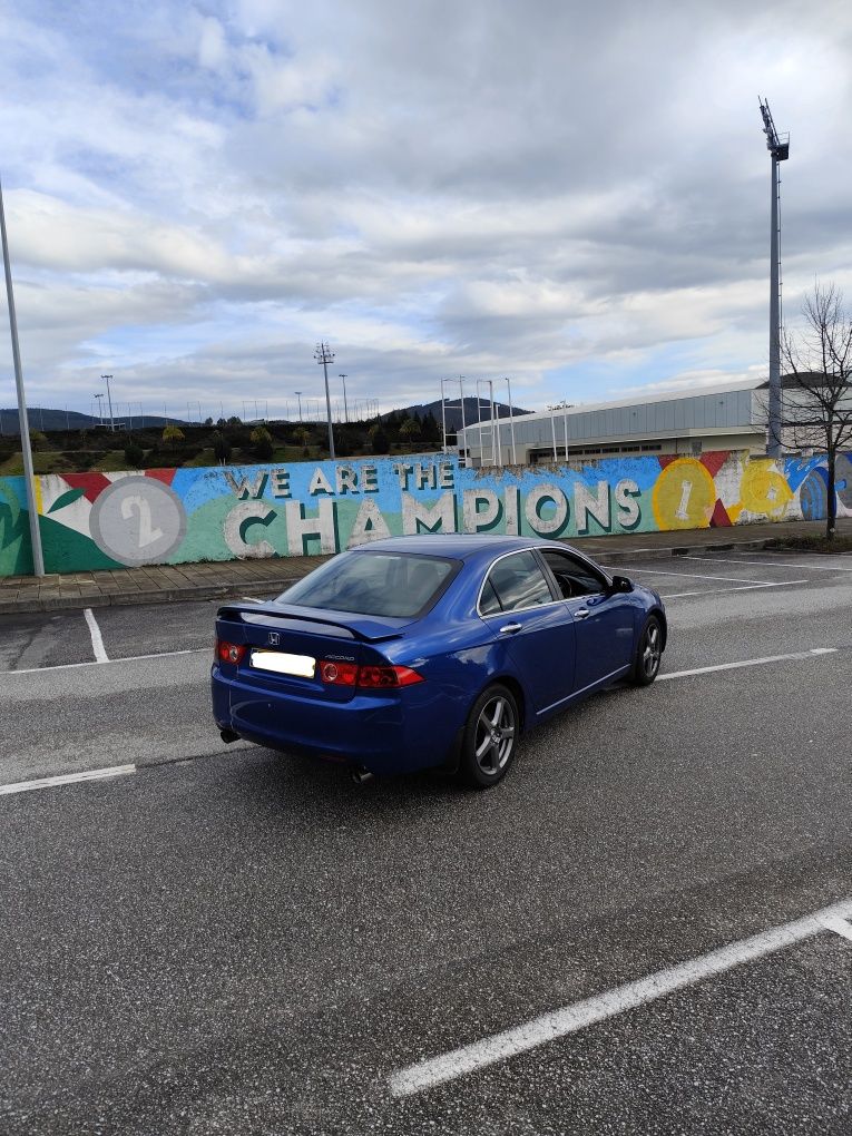 Honda Accord CL9 para peças