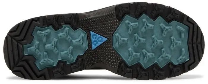 Ботинки nike acg кросівки