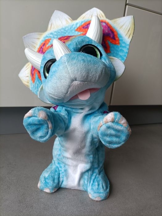 Fur Real Friends dinozaur Triceratops niebieski