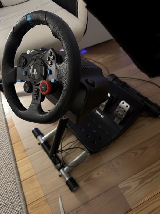 Wheel Stand Pro para Volante (Logitech, Thrustmaster, Moza, Fanatec)
