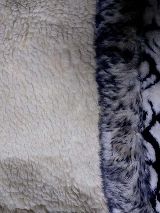 жилет из овчины согреет вас зимой