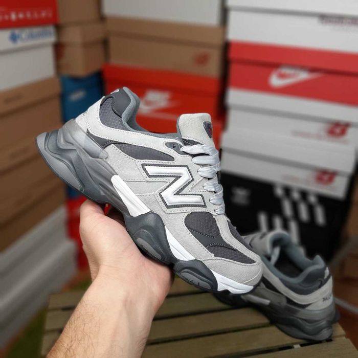Чоловічі зимові кросівки New Balance 9060 Light Grey / Grey 4421
