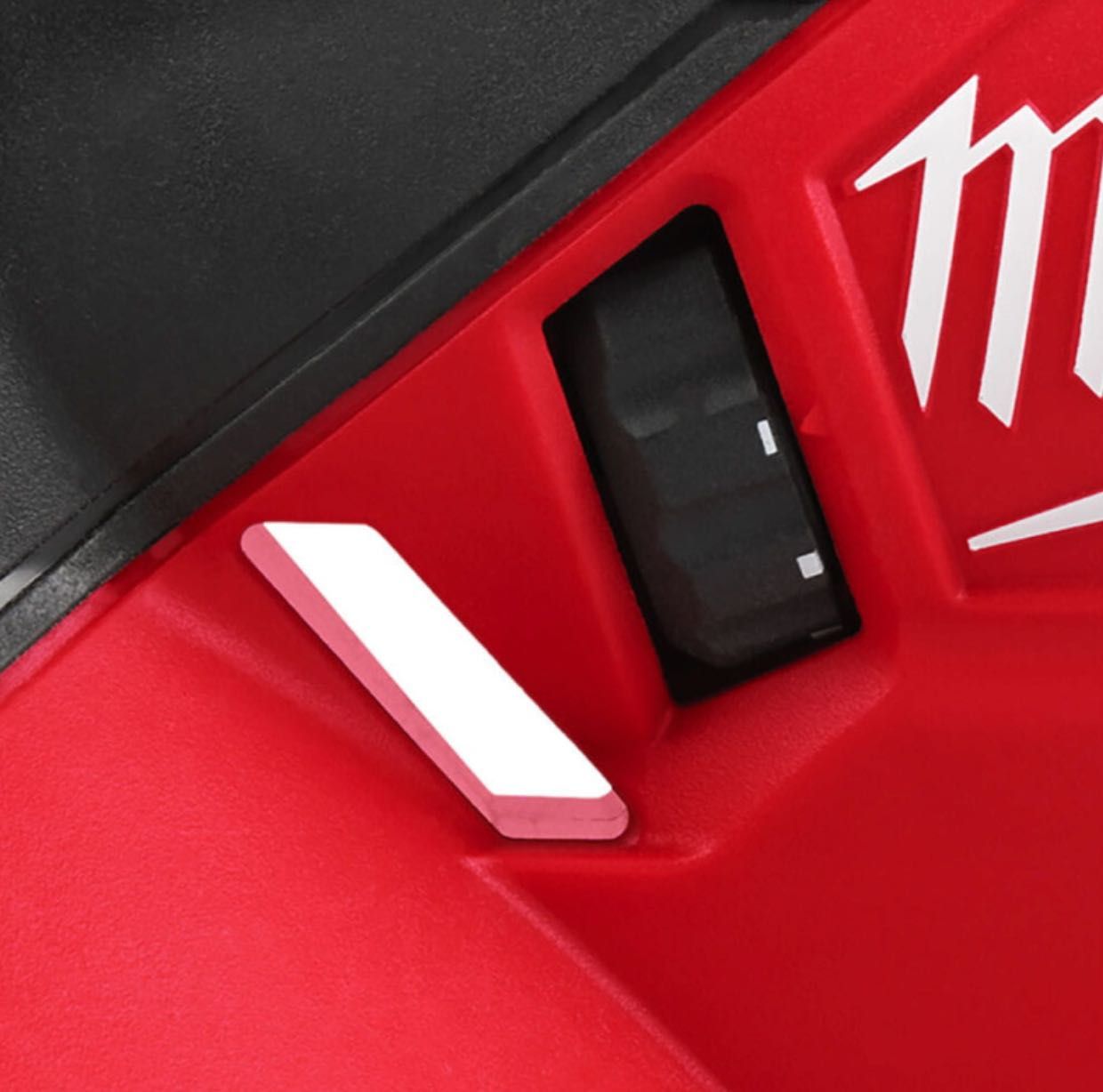Шліфмашина ексцентрикова MILWAUKEE M12 FROS2.5-502X O150мм