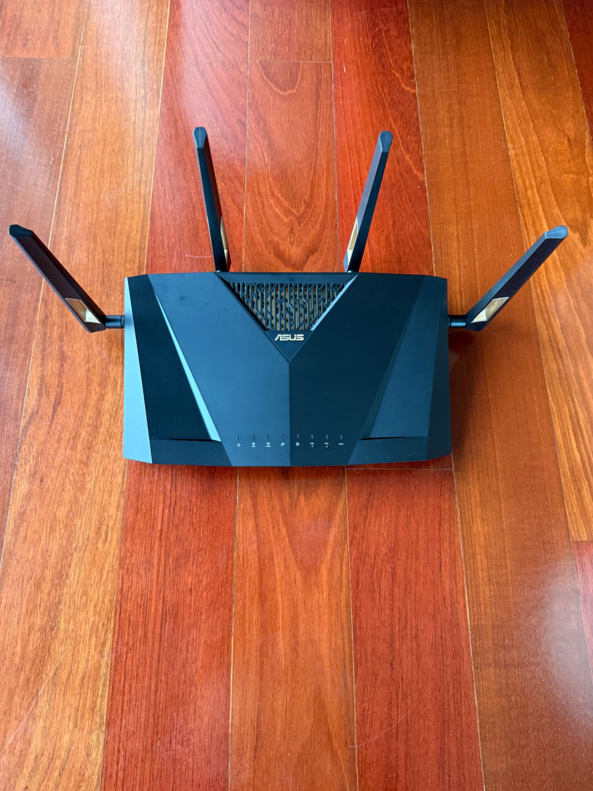 Router Asus RT-AX88U - WiFi 6 AX6000 – Como Novo