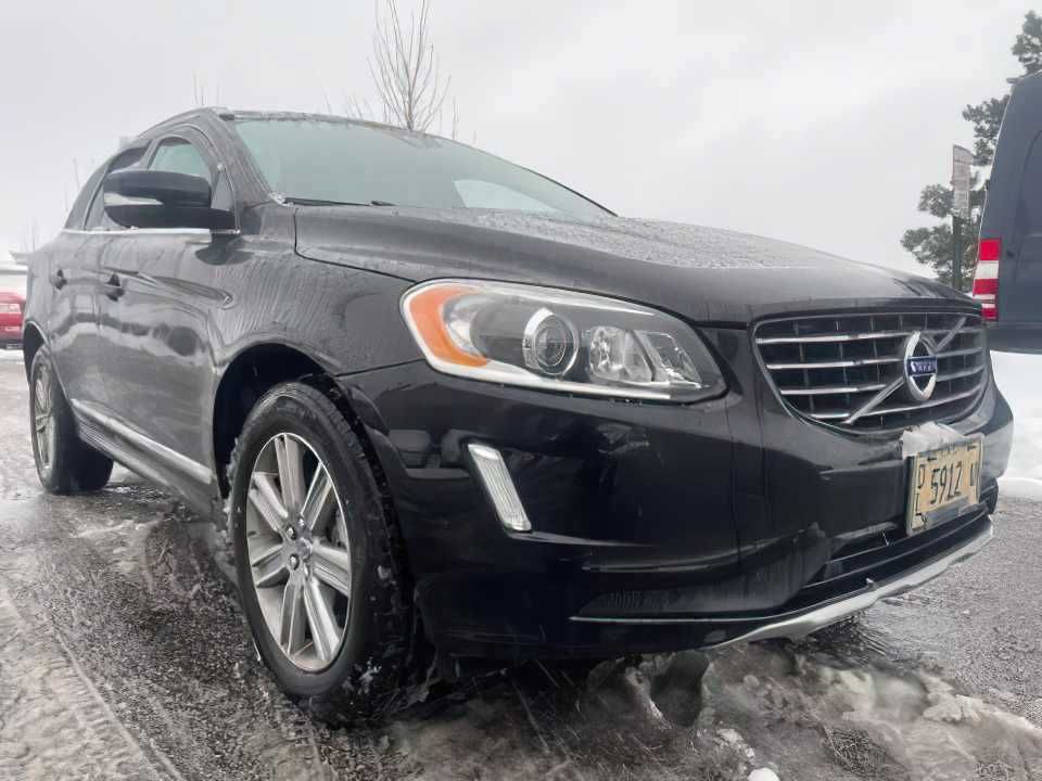 2017 Volvo XC60 T5 Inscription