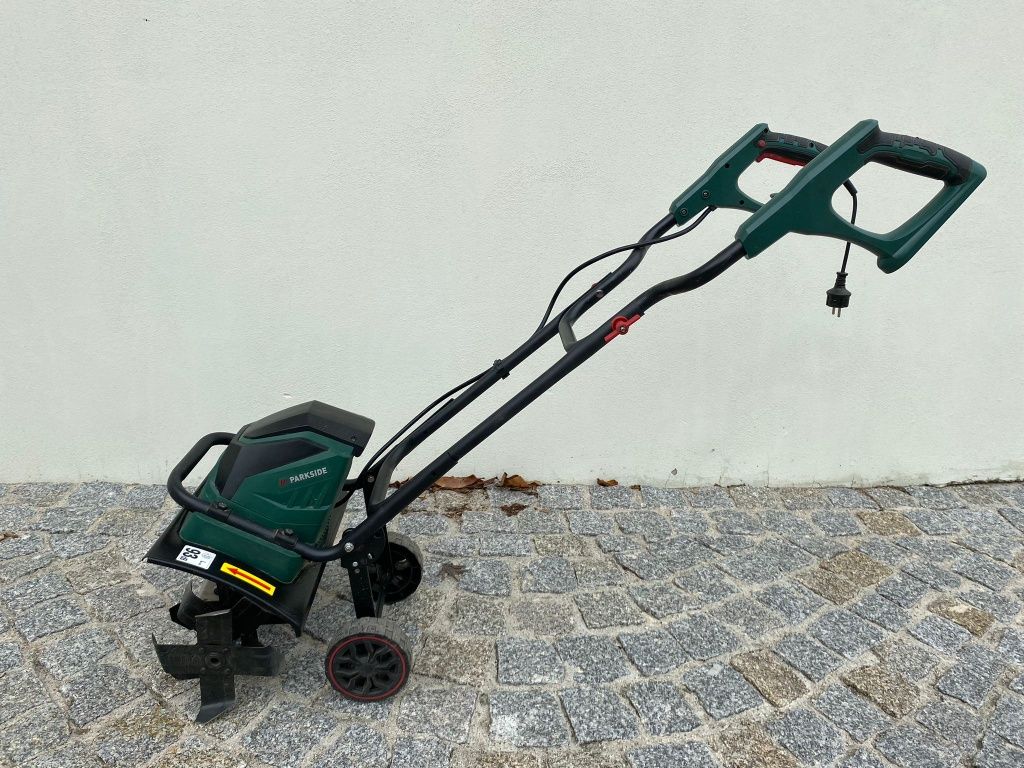 Motocultivador para jardim