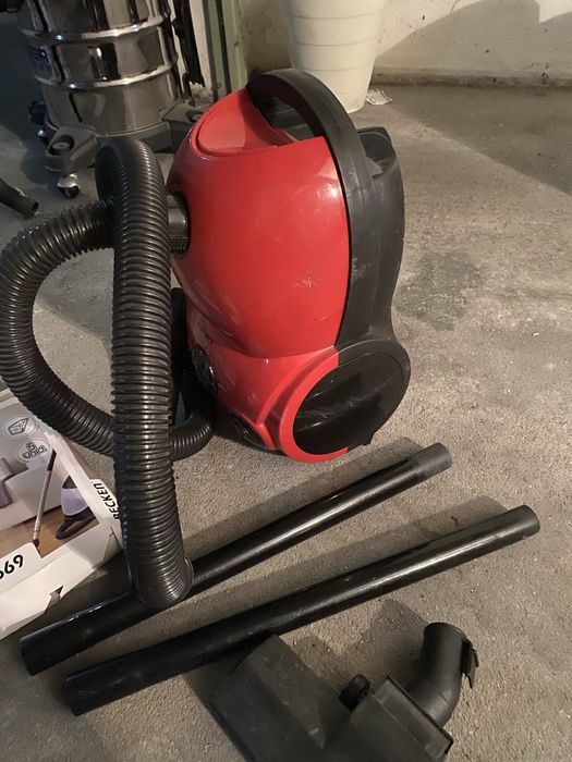 Aspirador de pó domestico