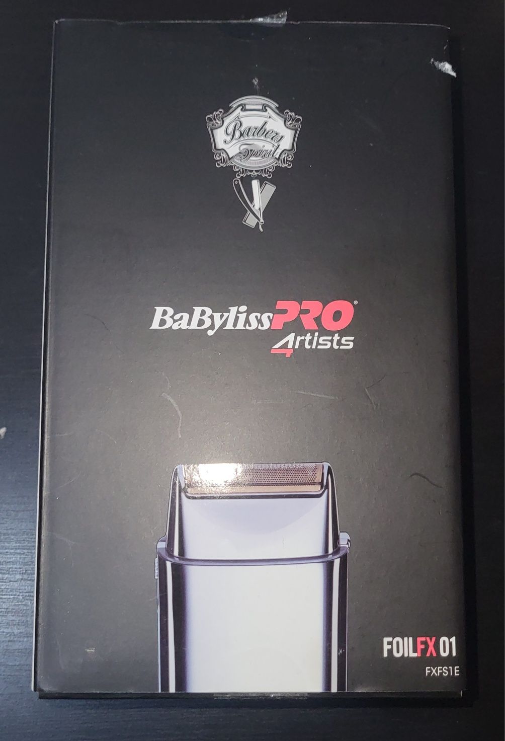 Máquina barbear, nova